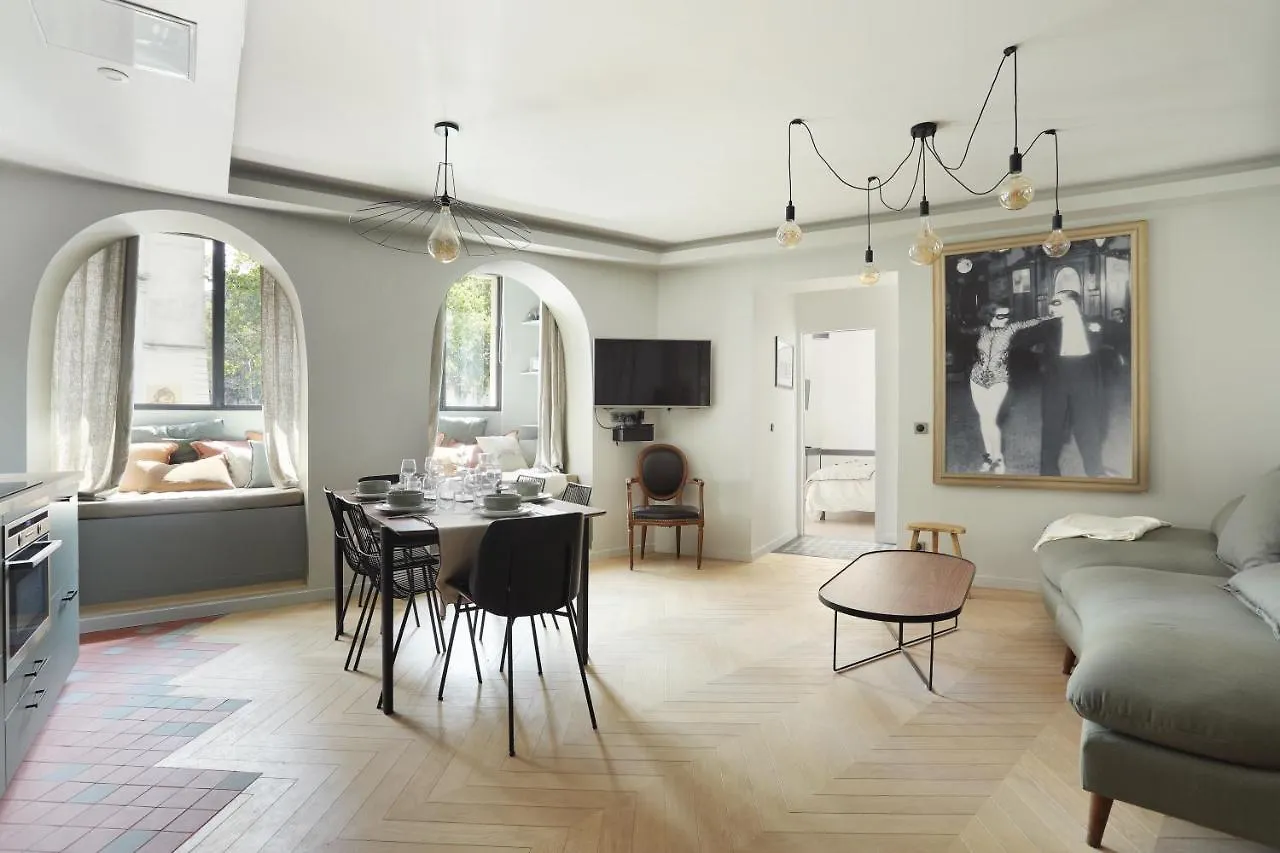 Apartment Saint Germain Des Pres By Studio Prestige Paris France