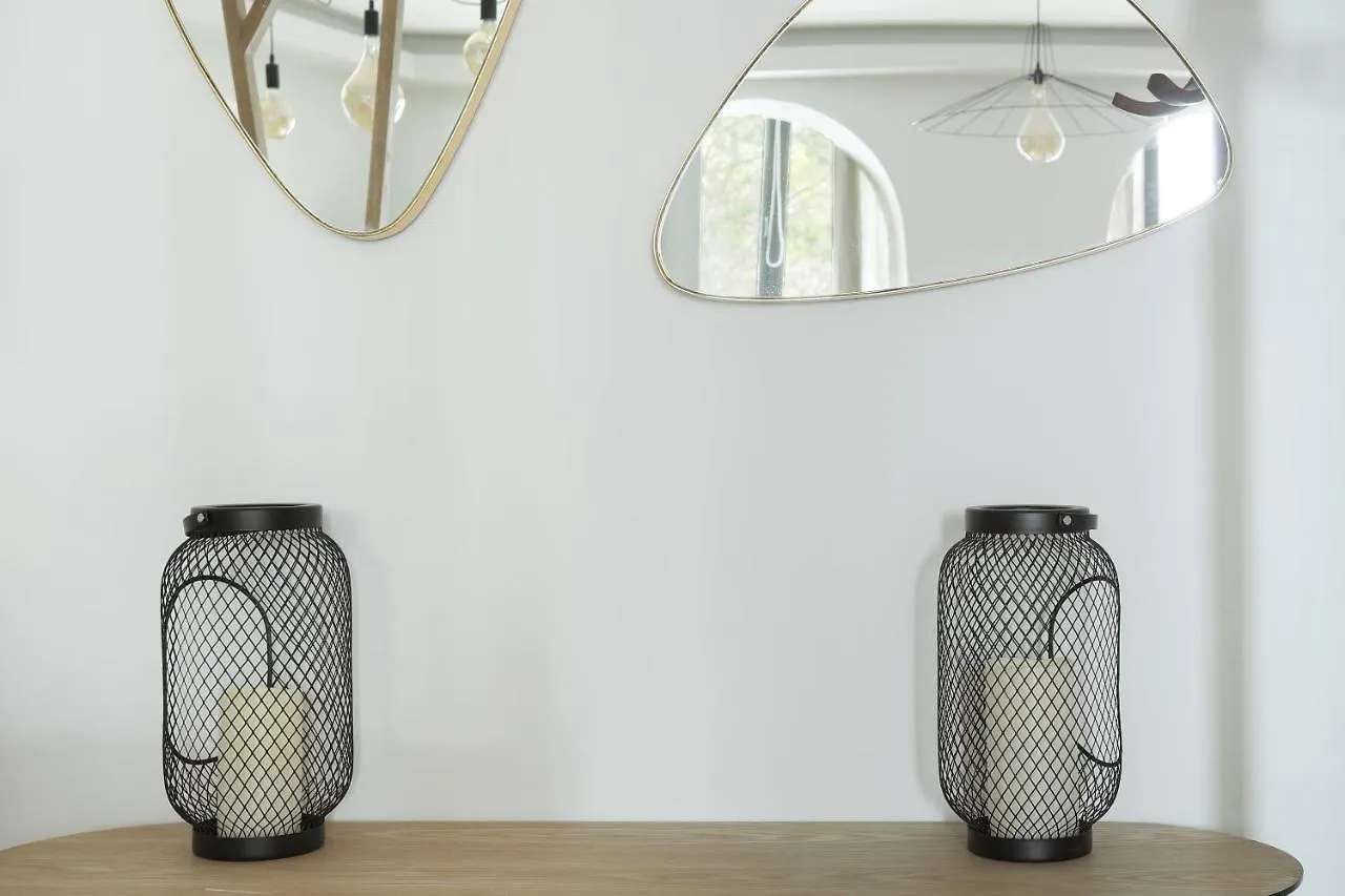 Apartment Saint Germain Des Pres By Studio Prestige Paris