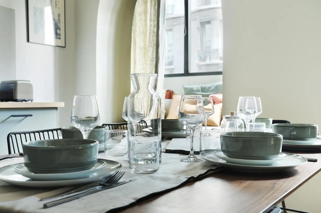 Apartment Saint Germain Des Pres By Studio Prestige Paris France