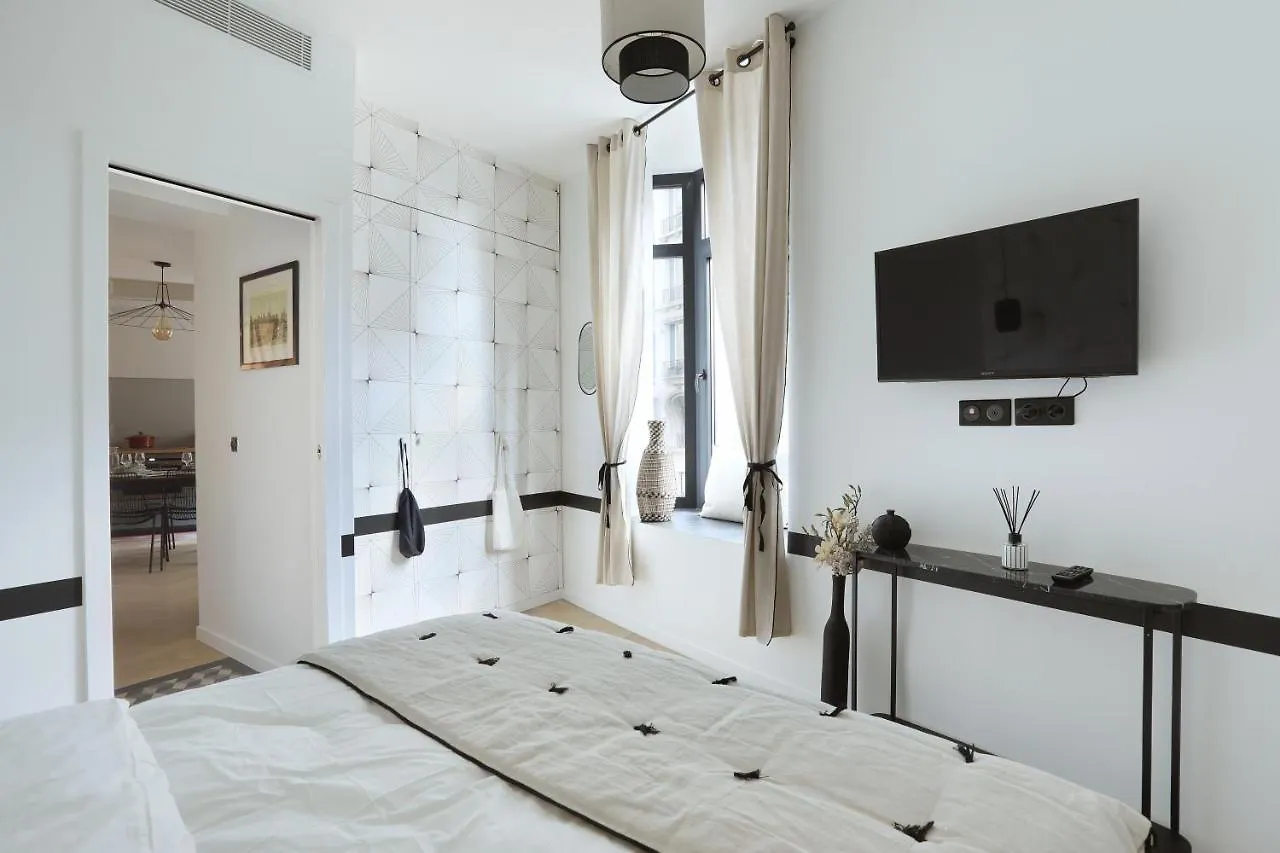 Apartment Saint Germain Des Pres By Studio Prestige Paris France